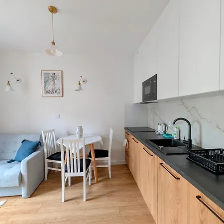 Kosciuszki 22 By Homeprime *